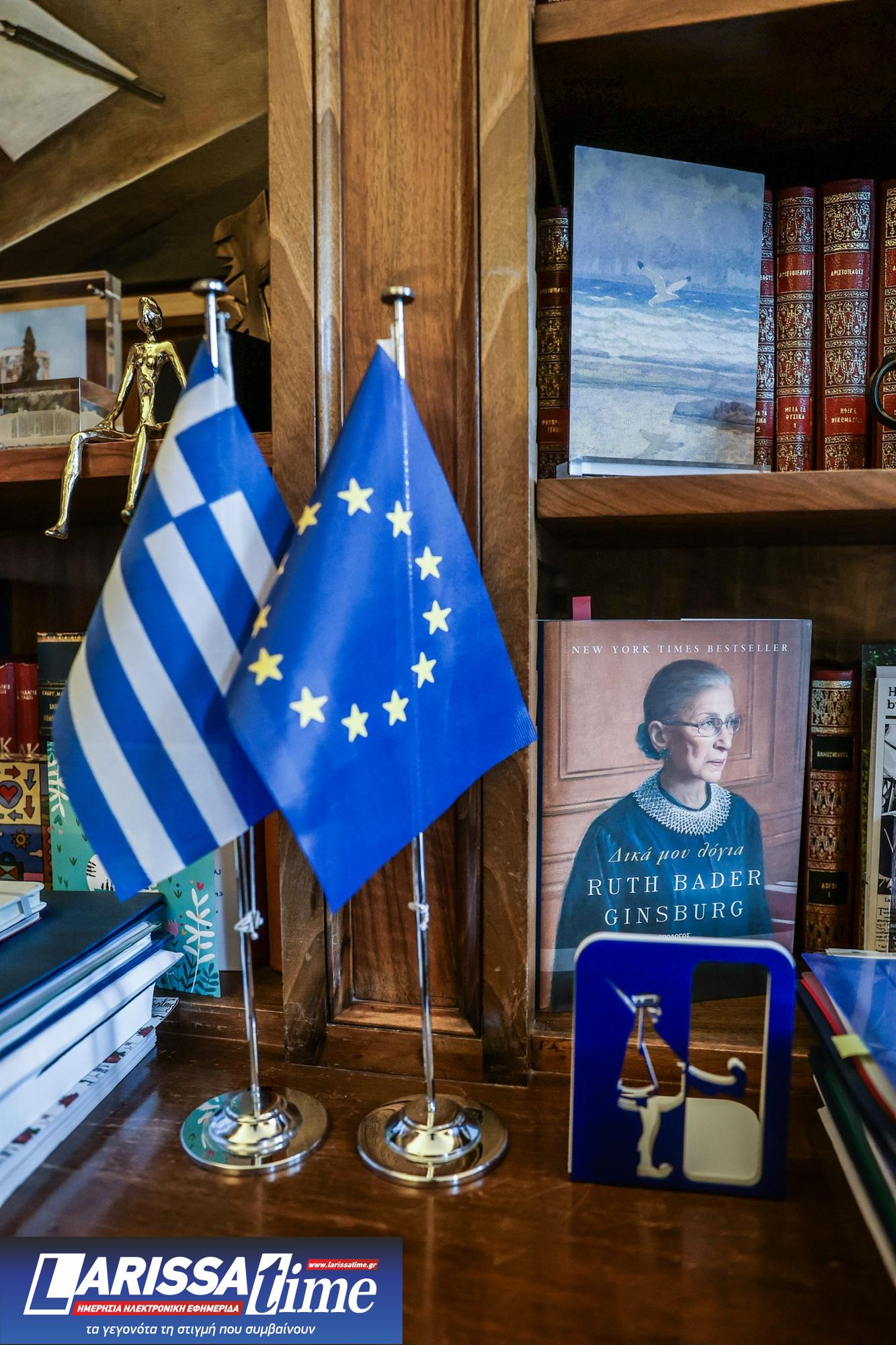 Κατερίνα Σακελλαροπούλου: Δεν μετανιώνω για τις επιλογές μου. Δεν μου λείπουν τα αξιώματα-4