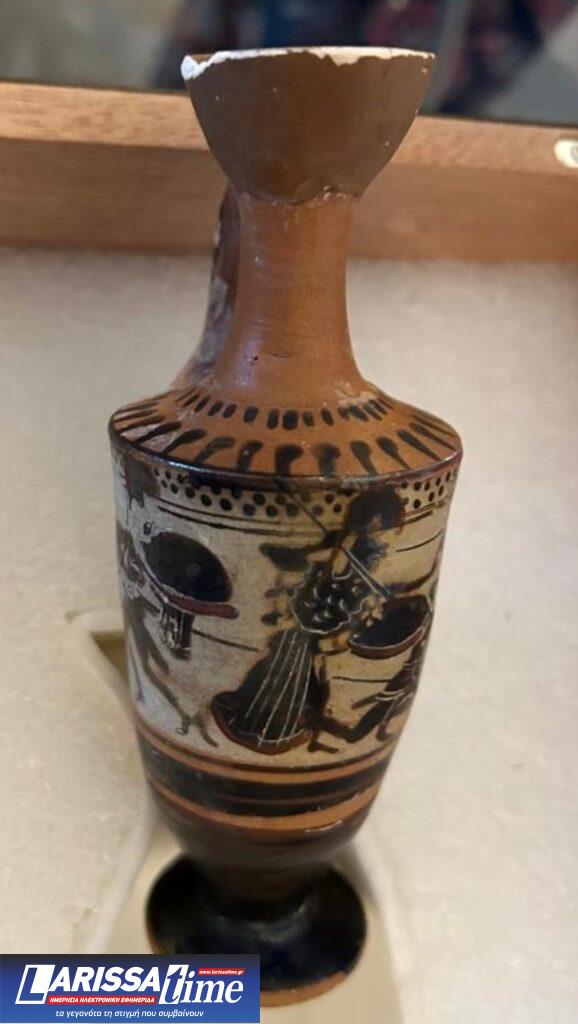 Επαναπατρίζεται αρχαίο αγγείο από το Μουσείο Glencairn – Για πράξη σεβασμού στην ελληνική πολιτιστική κληρονομιά μιλά η Λ. Μενδώνη