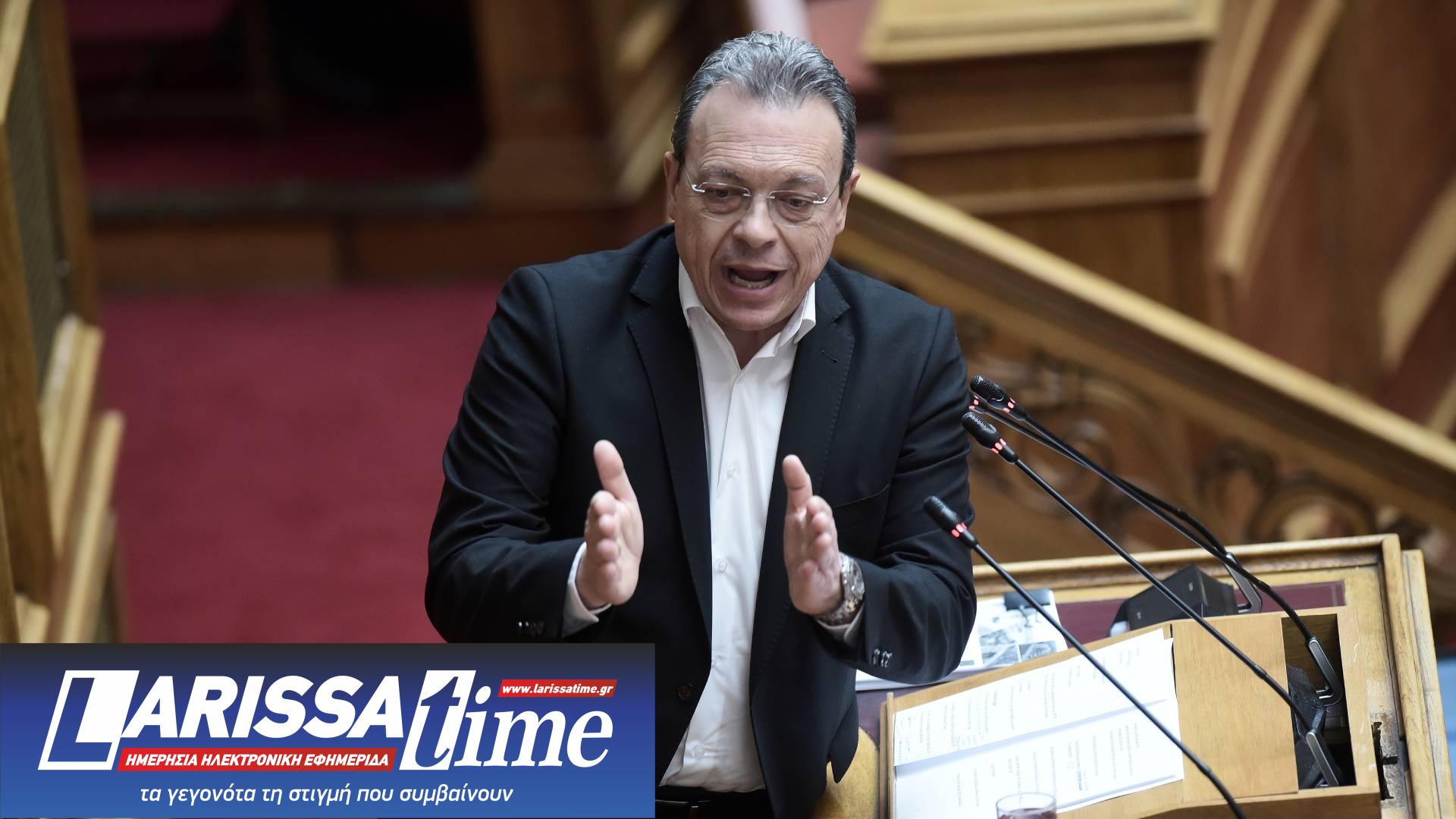 Συμφωνίες και ασυμφωνίες στα απόνερα της μομφής-3