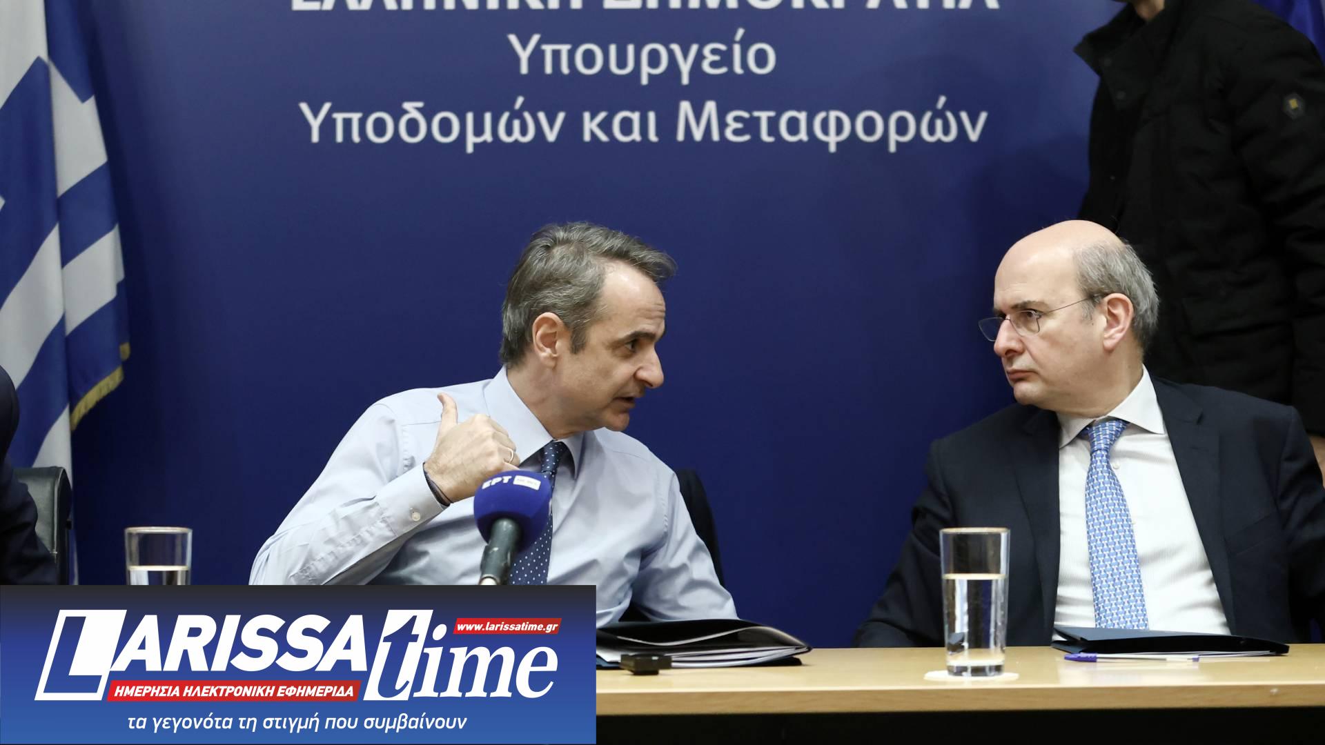 Μητσοτάκης στο υπουργείο Μεταφορών: «Πρέπει να κινηθούμε πιο γρήγορα»-2