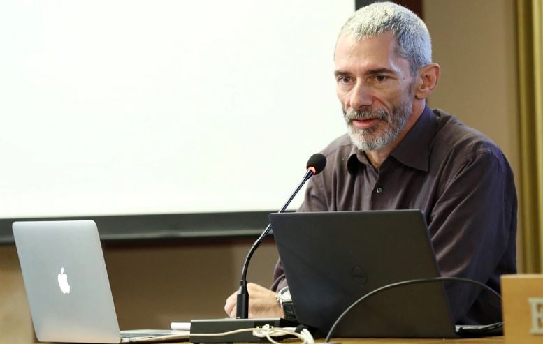 Κώστας Λακαφώσης