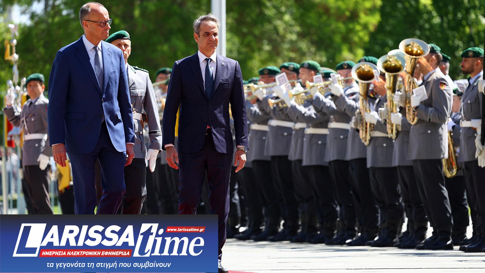 Στην καγκελαρία ο Κυριάκος Μητσοτάκης – Σε εξέλιξη οι συνομιλίες με τον Φρίντριχ Μερτς-1