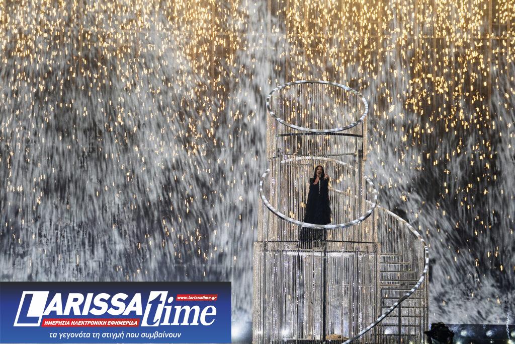 Eurovision: Τα highlights του 69ου διαγωνισμού μέσα από φωτογραφίες – Η «Καρυάτιδα» από φως της Klavdia που έκλεψε τις εντυπώσεις