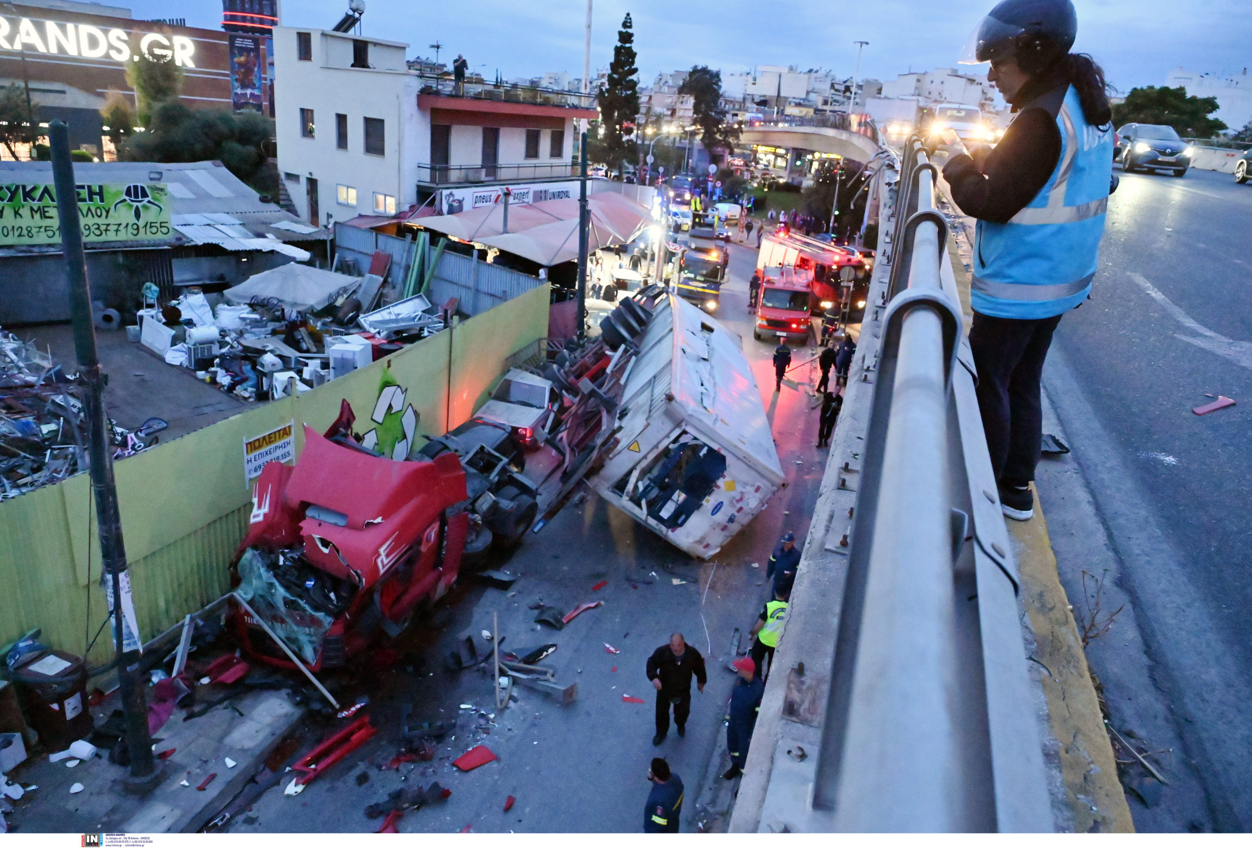 τροχαίο, Πέτρου Ράλλη, φορτηγό