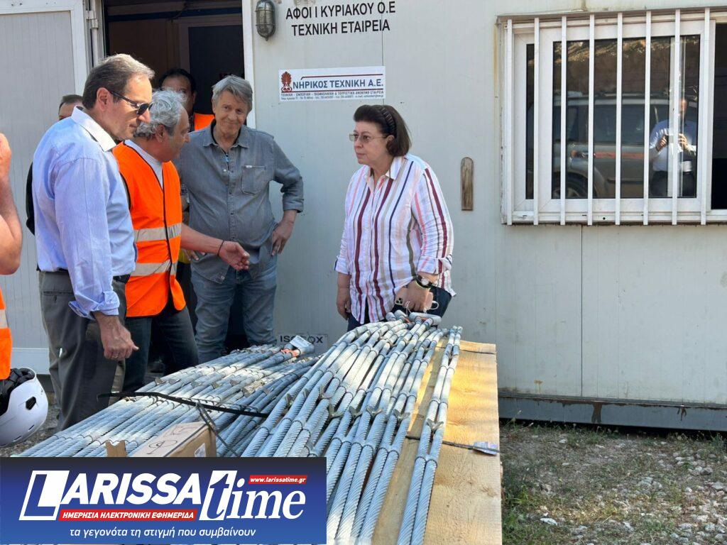 Λ. Μενδώνη από Δελφούς: Μείζονα έργα για τη θωράκιση των μνημείων, την αναβάθμιση των υποδομών, με σκοπό την επιμήκυνση του χρόνου επίσκεψης
