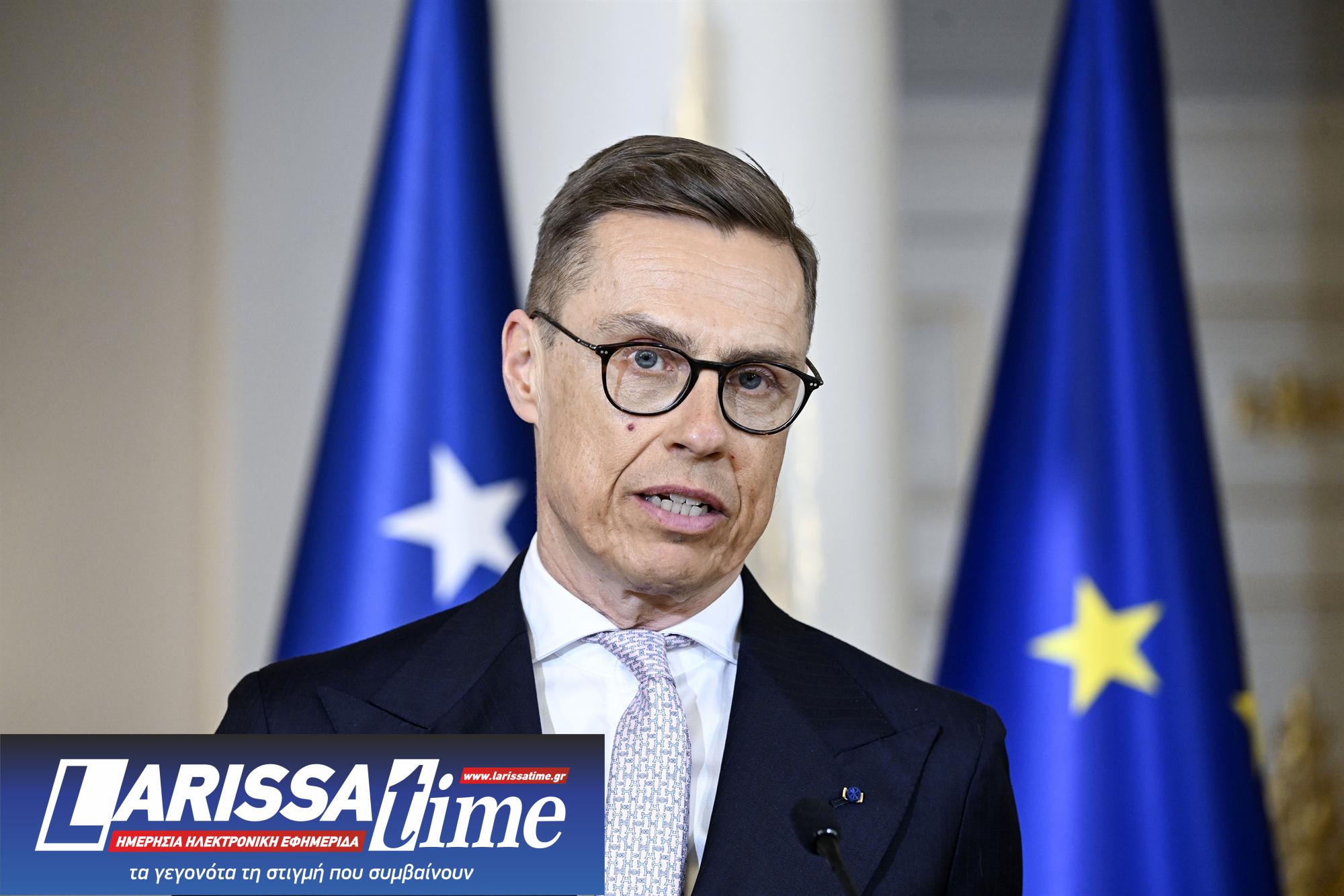 Εντός και Εκτός: Διπλωματία χωρίς προϋπολογισμό-1