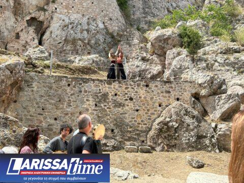 Μενδώνη: Άνοιξαν οι επί έτη κλειστές διαδρομές στον αρχαιολογικό χώρο της Ακρόπολης και το νέο Πωλητήριο