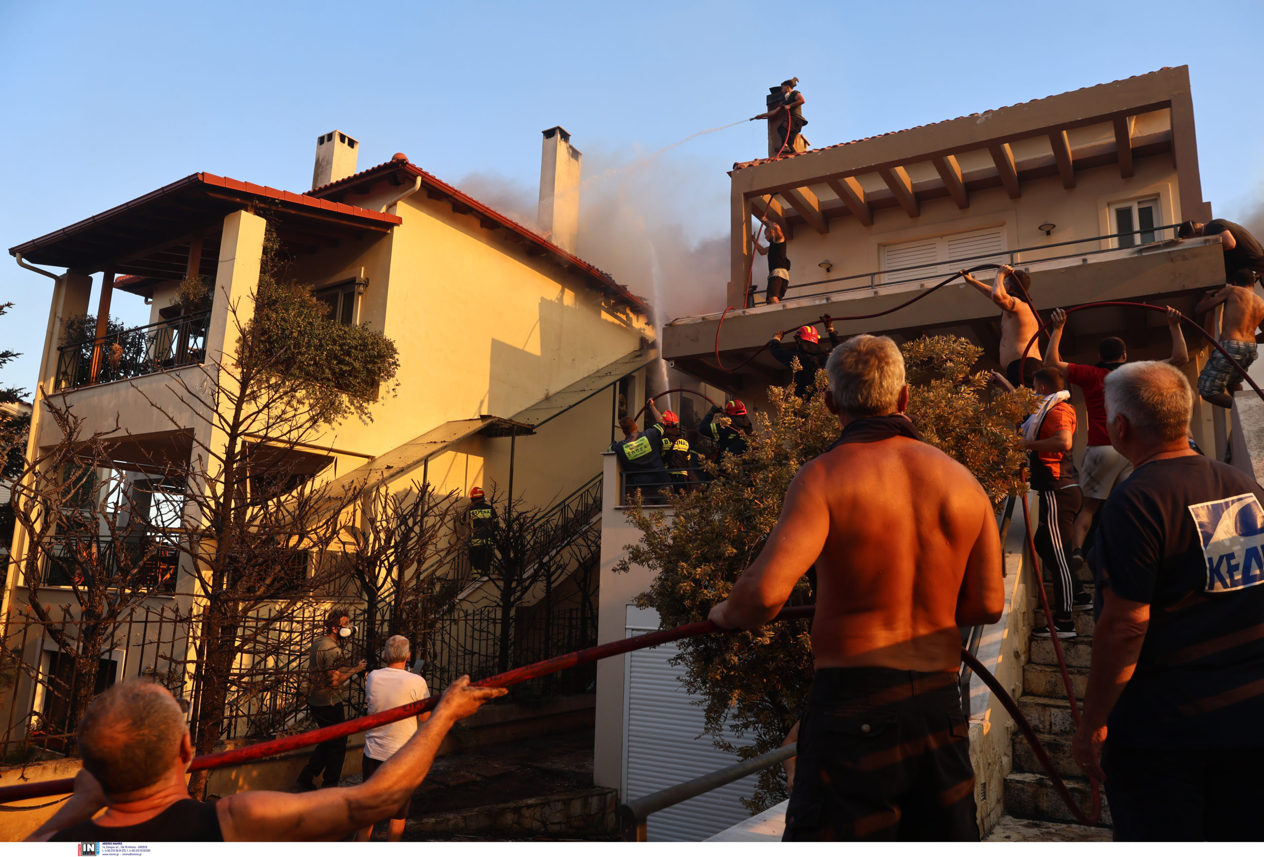 φωτιά, Κρυονέρι, Αττική, Δροσοπηγή