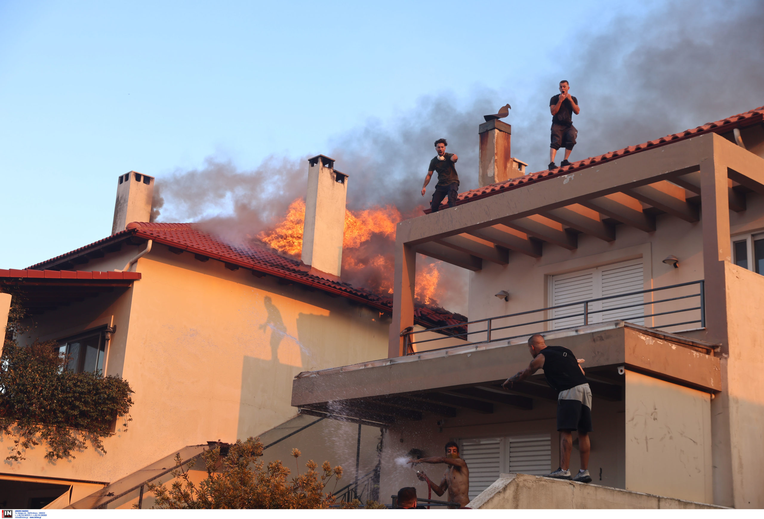 φωτιά, Κρυονέρι, Αττική, Δροσοπηγή