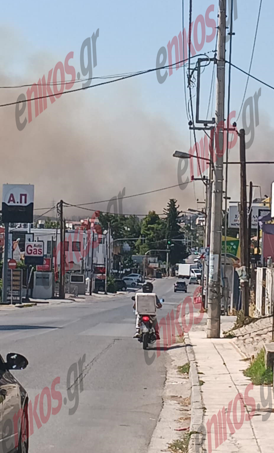 Φωτιά στην Δροσοπηγή Αττικής