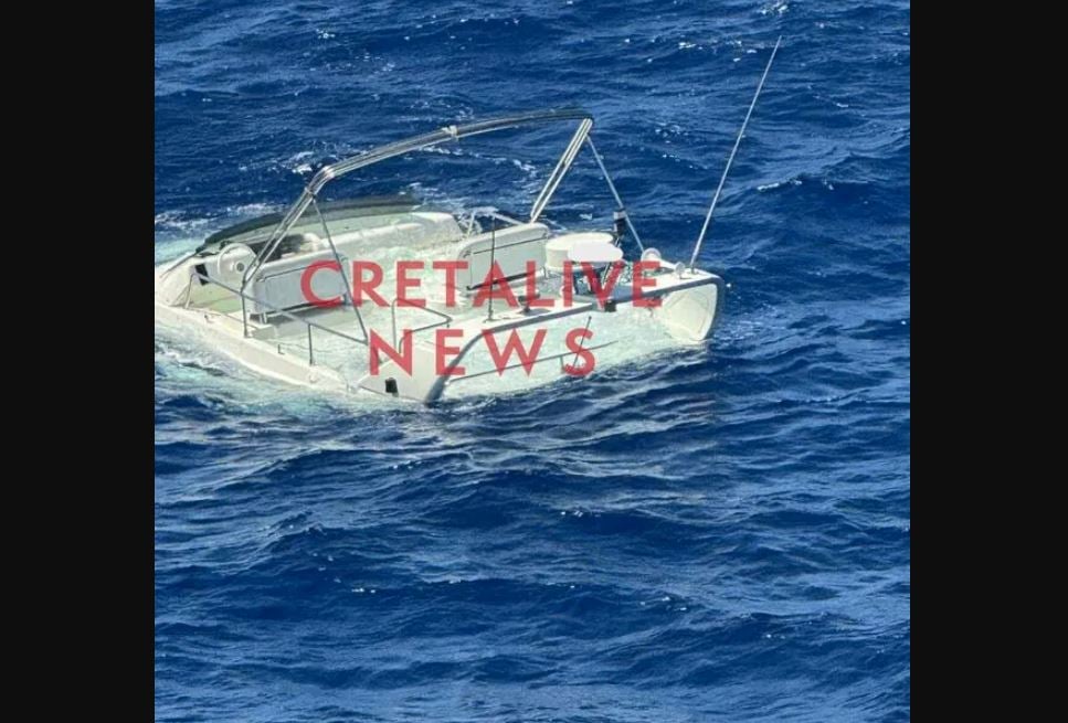 ΣΚΑΦΟΣ ΣΑΝΤΟΡΙΝΗ ΠΟΙΝΙΚΟΛΟΓΟΣ