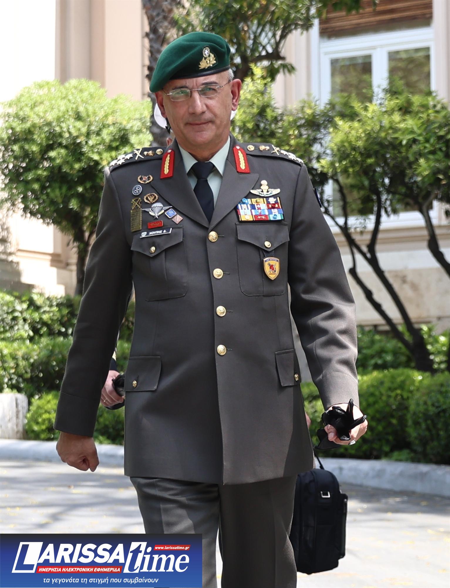 Εντός και Εκτός: Ζητείται αποπομπή Βρετανού που επισκέφθηκε το ψευδοκράτος-1