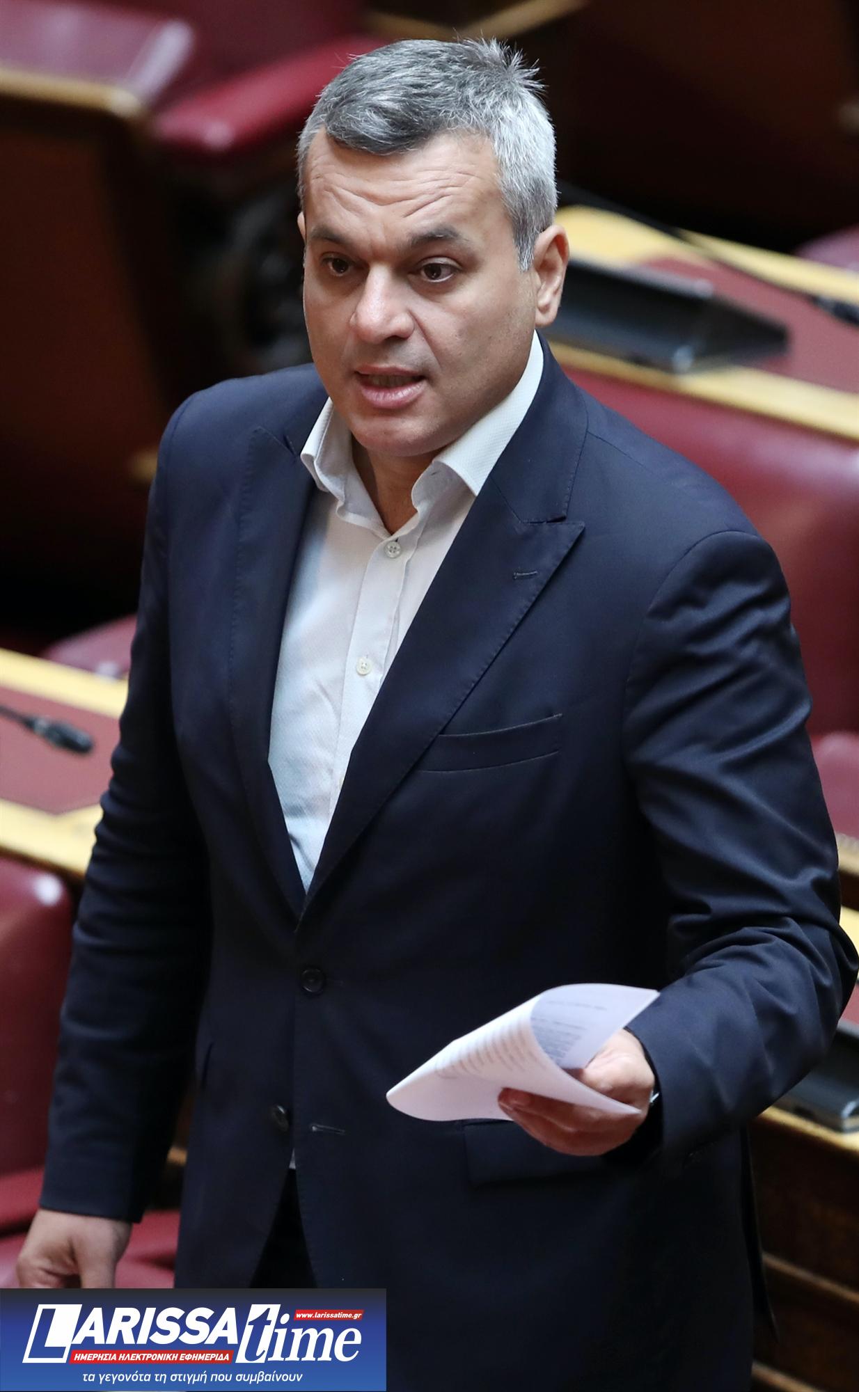 Θεωρείο: Ο Μητσοτάκης θέλει κόμμα Τσίπρα-1