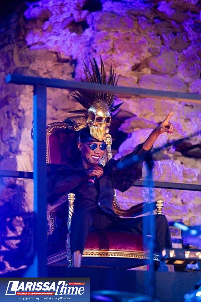 Grace Jones: Η θεότητα της παγκόσμιας σκηνής σαγήνευσε τον Λόφο της Σάνης