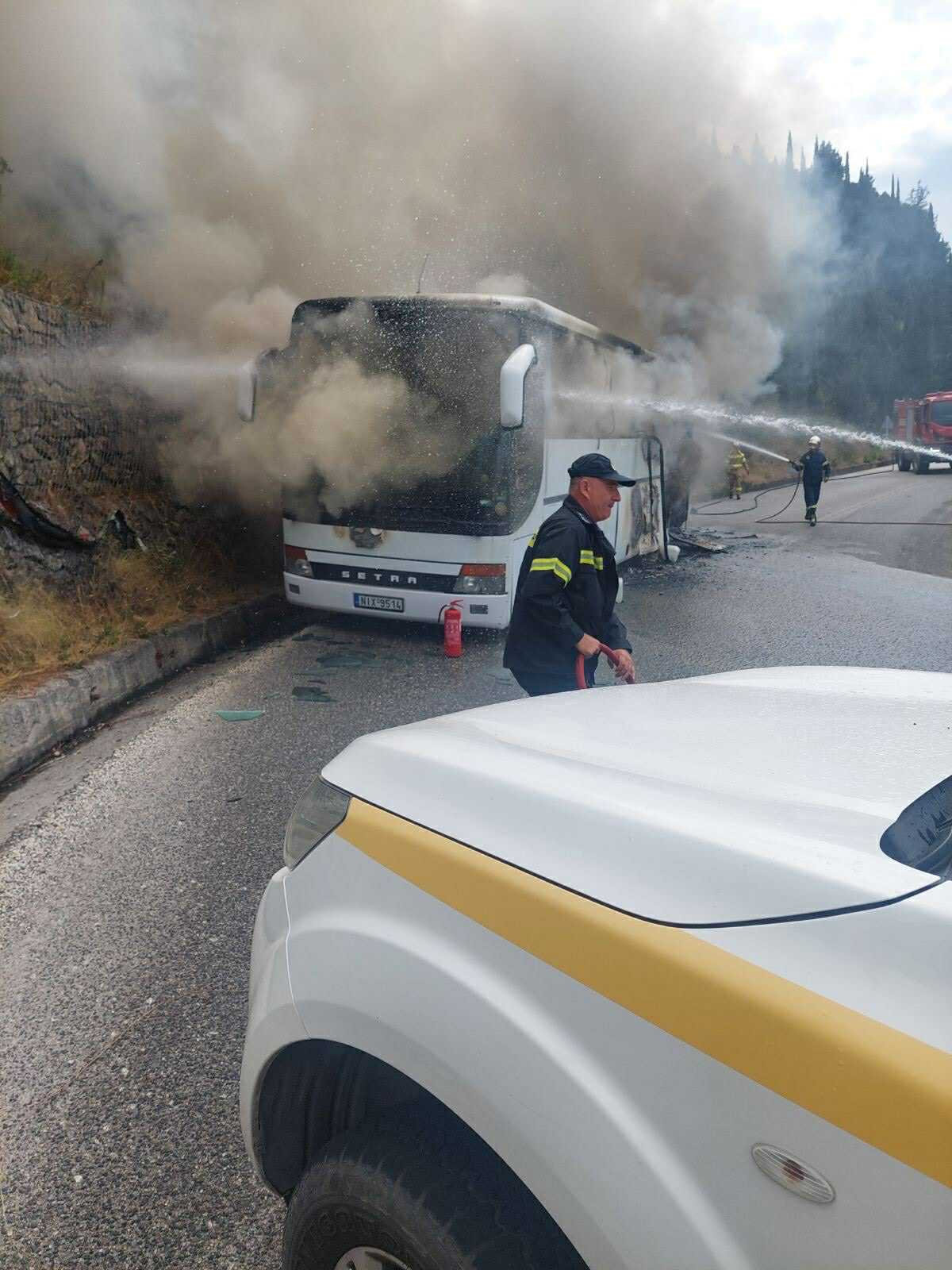 Κέρκυρα, φωτιά, λεωφορείο