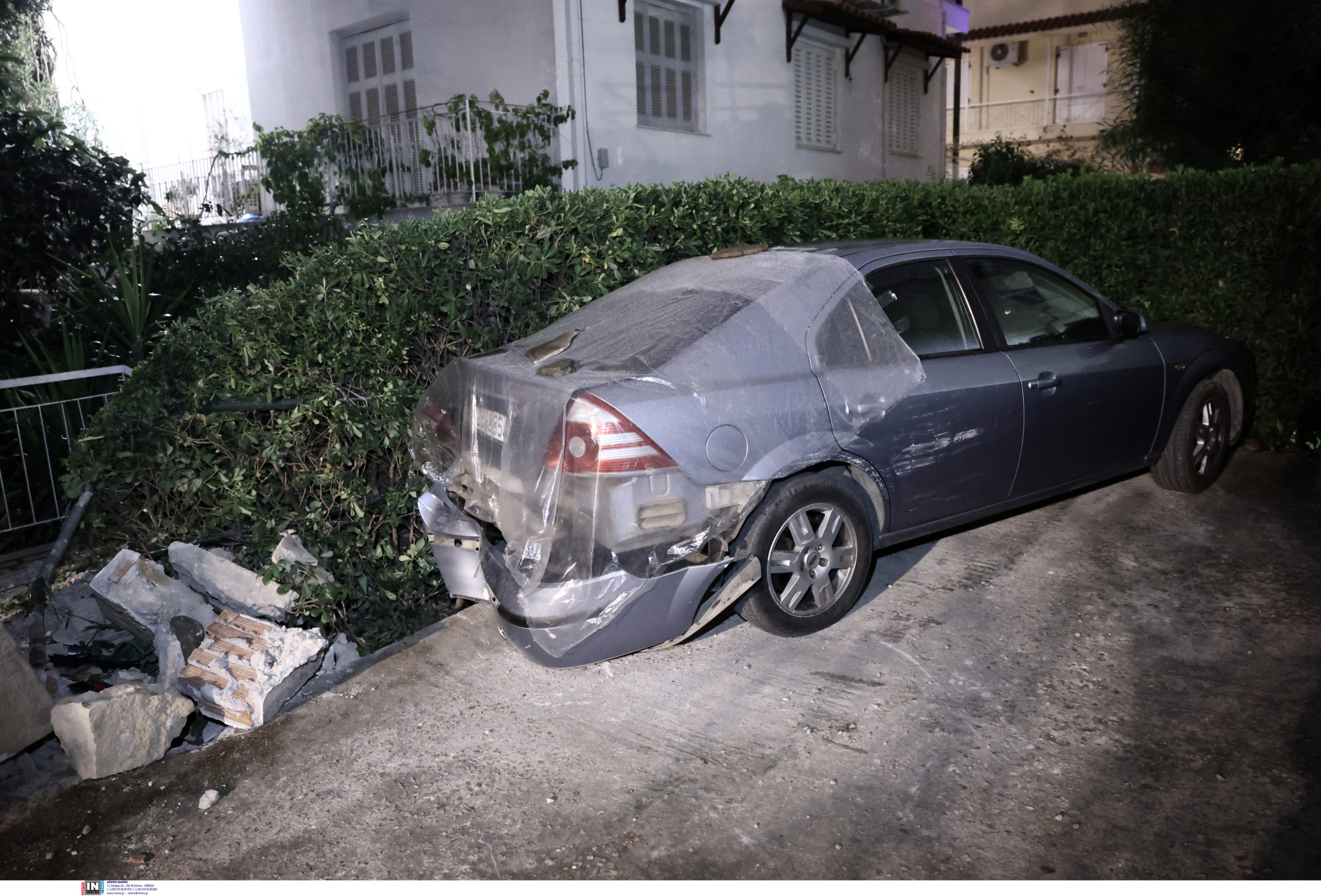 Βασίλης Μπισμπίκης, αυτοκίνητα, φθορές