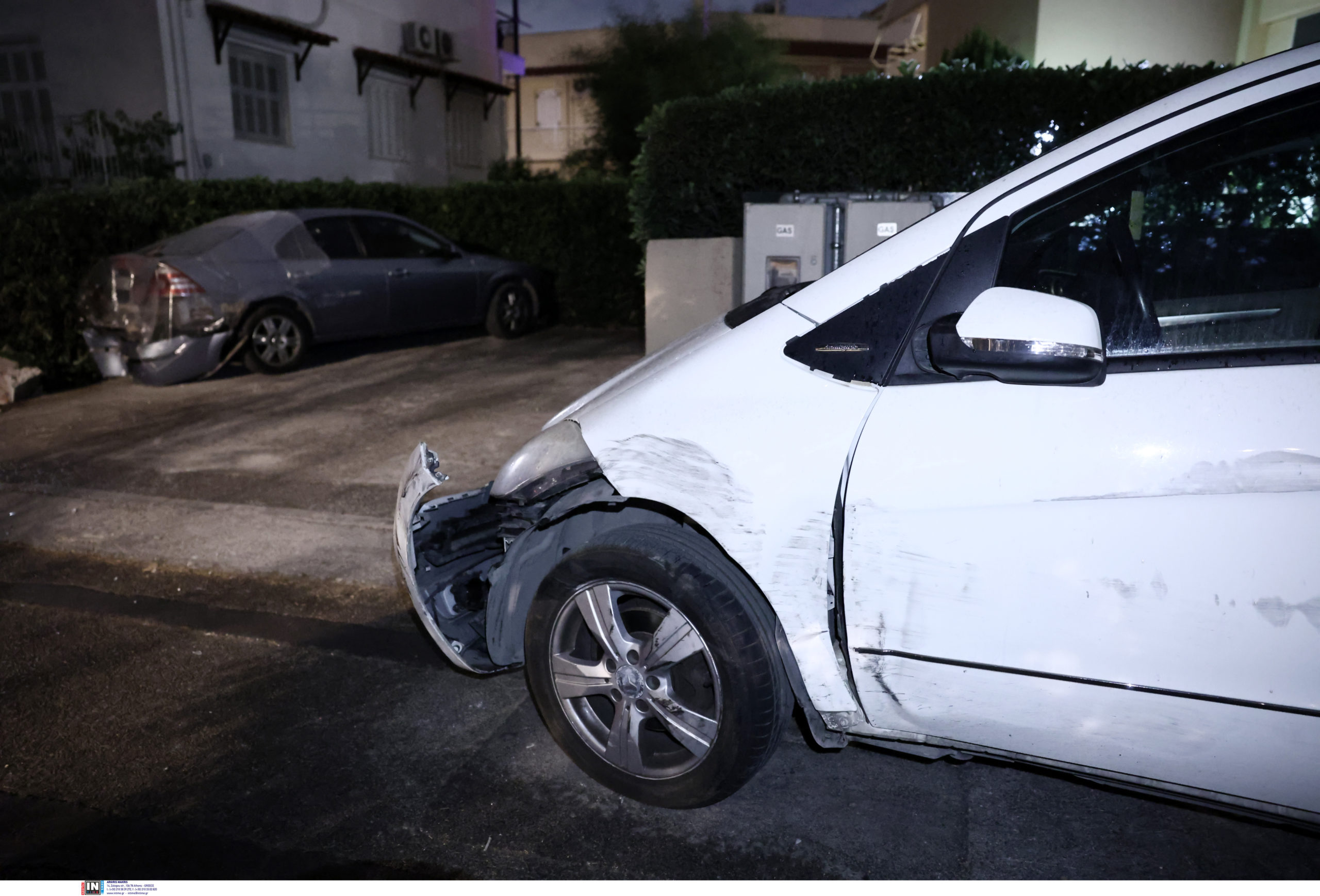 Βασίλης Μπισμπίκης, αυτοκίνητα, φθορές