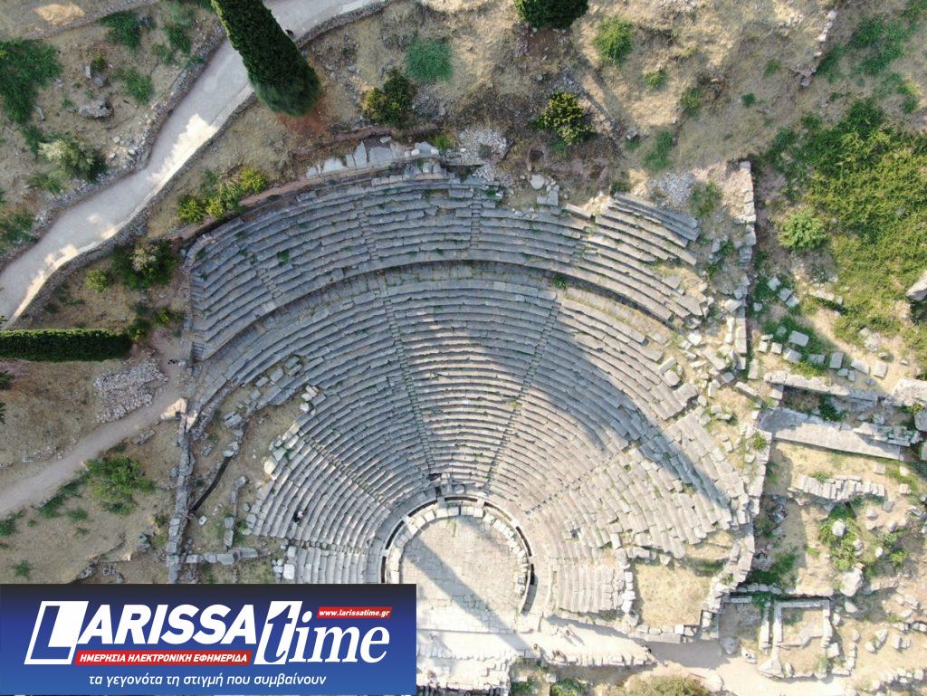ΥΠΠΟ: Επεμβάσεις για την αποκατάσταση του αρχαίου θεάτρου Δελφών