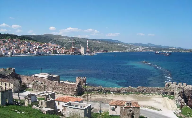 Προχωρούν οι μελέτες για το αρχαίο λιμάνι και την Ρωμαϊκή Στοά – Συνάντηση Μενδώνη – Χριστόφα
