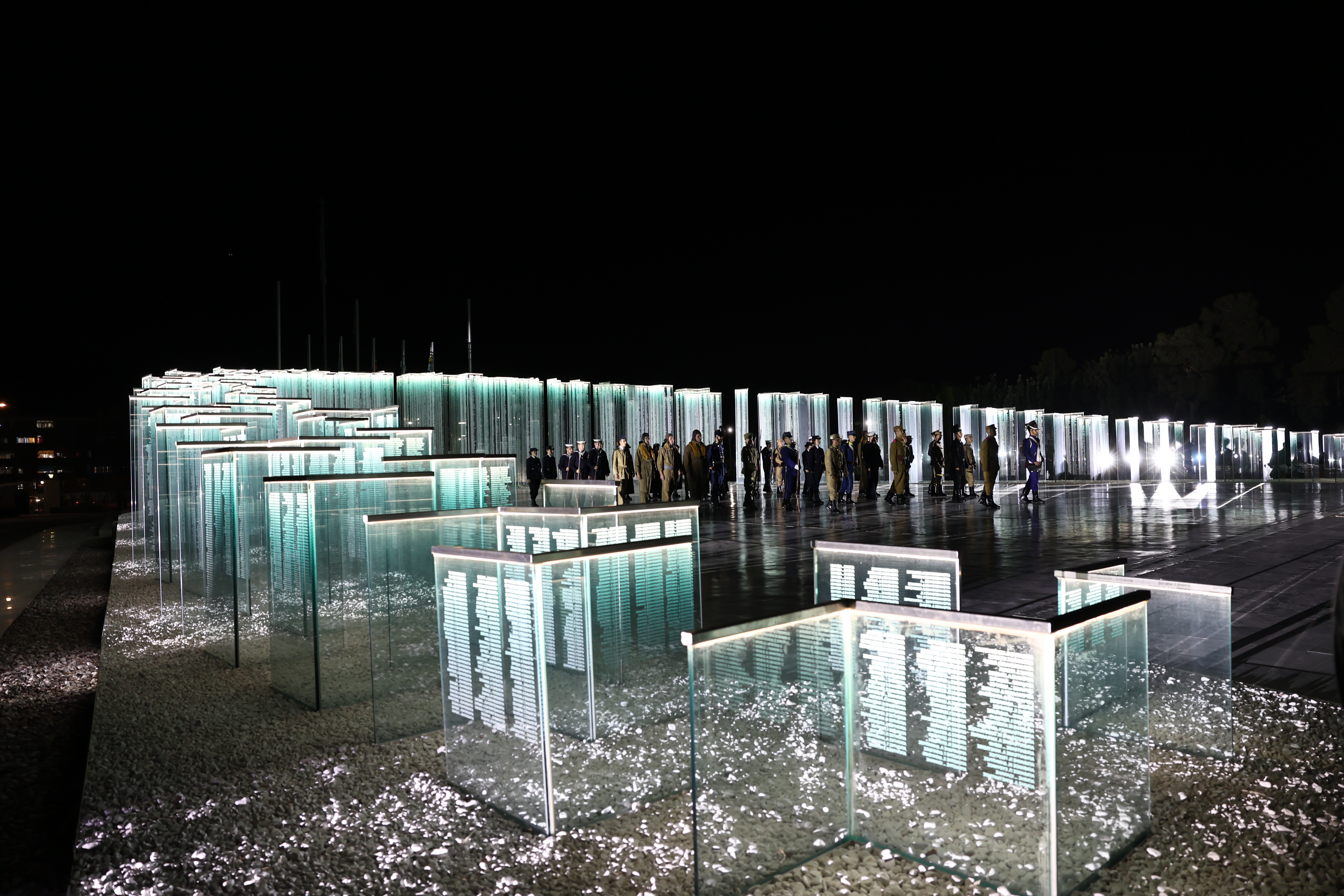 Πεντάγωνο: Αποκαλυπτήρια με ηχηρές παρουσίες και απουσίες-6