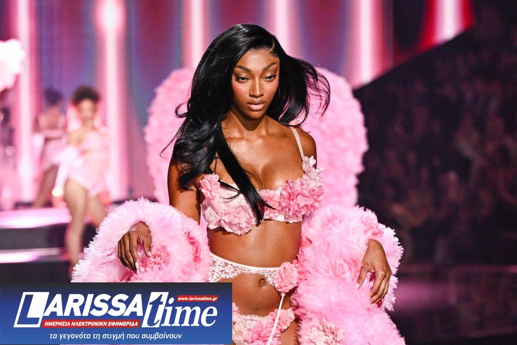 Η Έιντζελ Ρις έγινε η πρώτη αθλήτρια που περπάτησε στο Victoria’s Secret Fashion Show