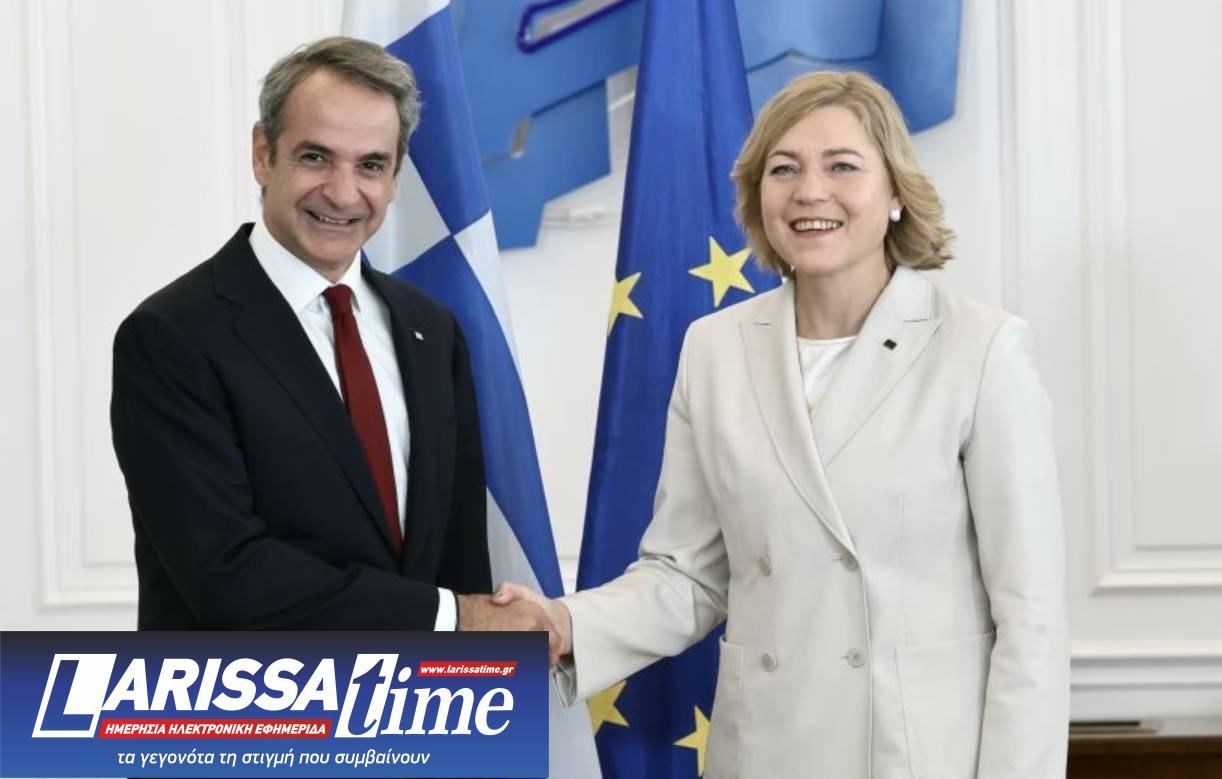 Συνάντηση Μητσοτάκη με τον αντιπρόεδρο της Google: Στο επίκεντρο η ασφάλεια των παιδιών στο διαδίκτυο-2