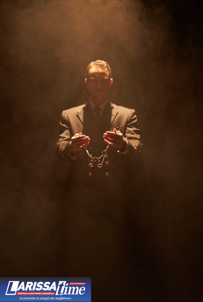 «Οιδίπους Τύραννος»: Η βραβευμένη παράσταση του Θανάση Σαράντου επιστρέφει στο Θέατρο ΡΟΕΣ για 15 τελευταίες εμφανίσεις