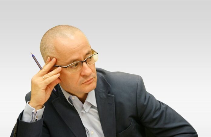 panagos_thinking_3.jpg