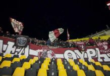 Η ανάρτηση από Θύρα 1