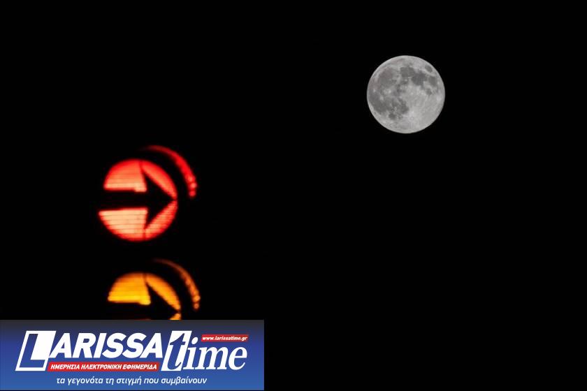 moon, PANSELINOS, FEGGARI