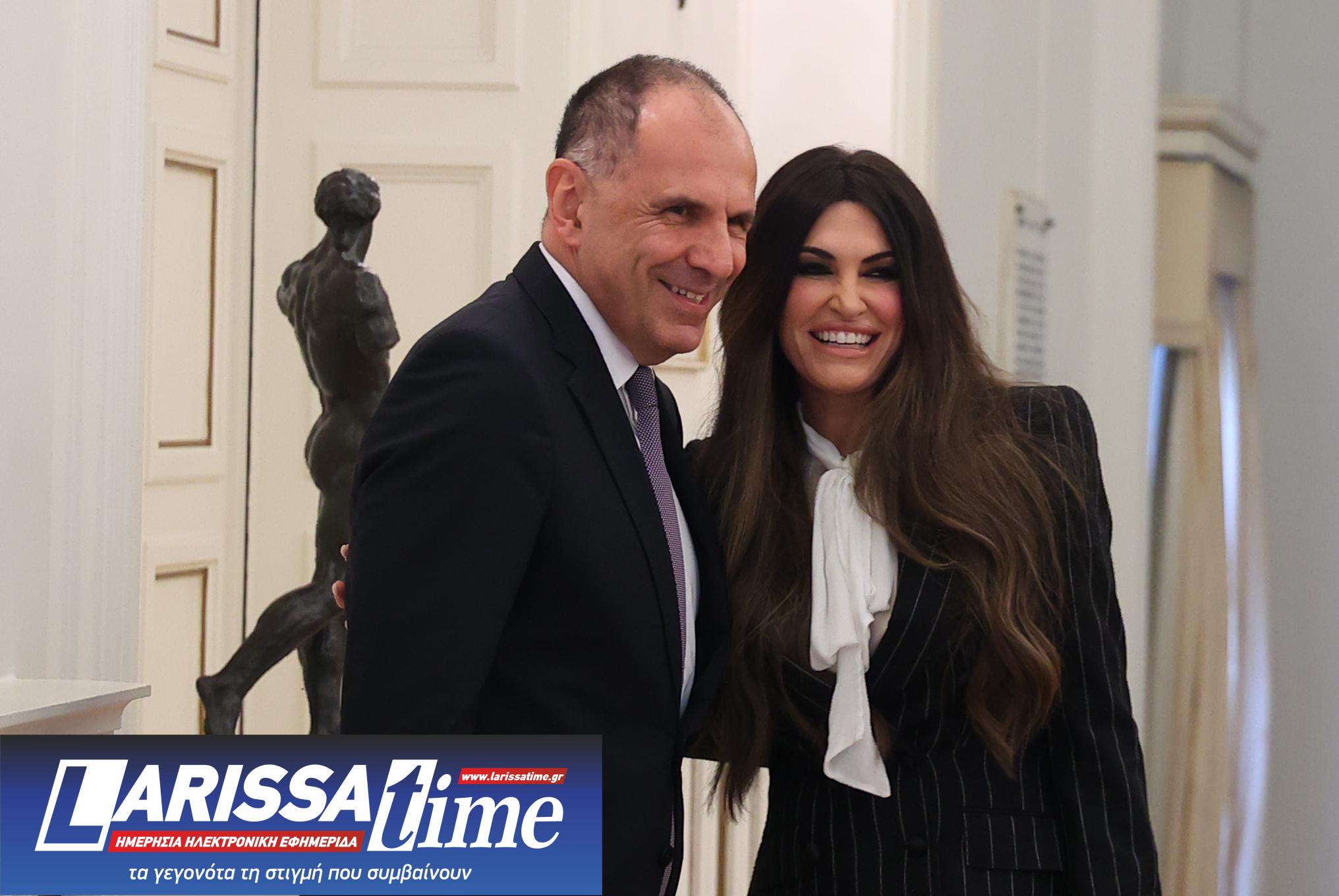 Στο υπουργείο Εξωτερικών η νέα πρέσβειρα των ΗΠΑ-4