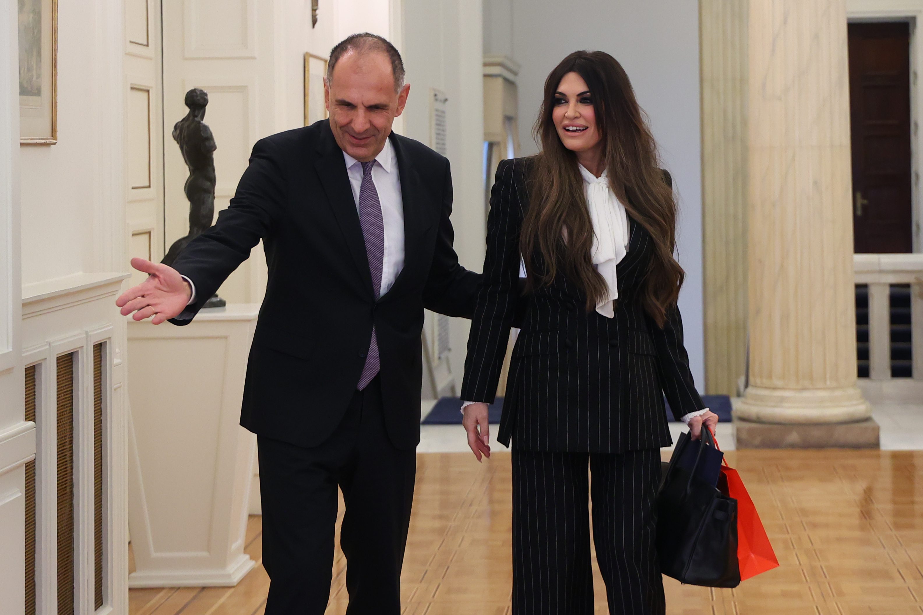 Στο υπουργείο Εξωτερικών η νέα πρέσβειρα των ΗΠΑ-2