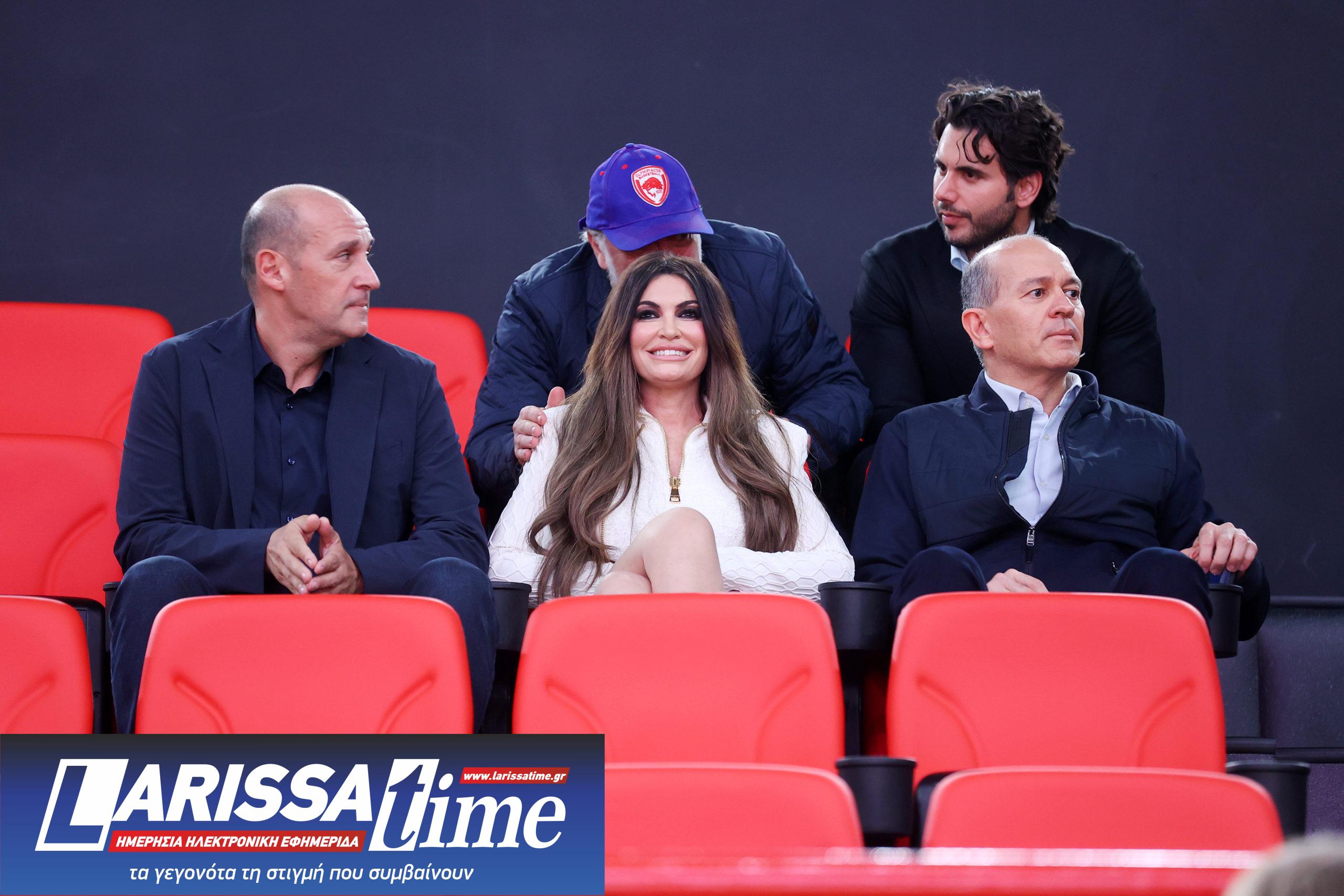 Κίμπερλι Γκιλφόιλ, ΣΕΦ