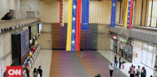 Η Βενεζουέλα ζητά από τις διεθνείς αεροπορικές εταιρείες να επαναλάβουν τις πτήσεις τους