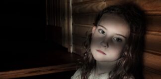 Πώς το παιδικό τραύμα μπορεί να οδηγήσει σε ανάπτυξη της δημιουργικότητας