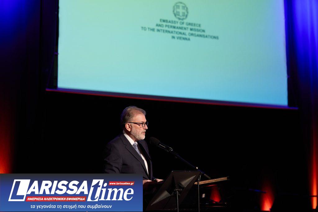 Η μουσική του Μάνου Χατζιδάκι μάγεψε τη Βιέννη: Μια μοναδική συναυλία από την πρεσβεία της Ελλάδας για τα 100 χρόνια από τη γέννησή του