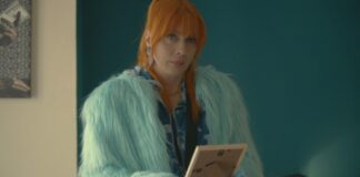 Η Πηνελόπη λέει στον Καλατζή ότι είναι δικό του το παιδί