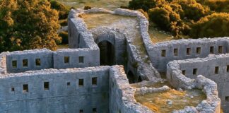 Το Κάστρο πέντε πηγαδιών: Ένας λιθόκτιστος φρουρός της Ηπείρου