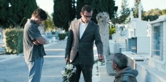 «Χτίζει» άλλοθι για τον γιο του