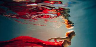 Από την “επιφάνεια” στον “βυθό”: Η διαδρομή από την ασφάλεια στην ελευθερία