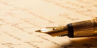 Δεν είμαι αυτό που μου συνέβη είμαι ο τρόπος που το αφηγούμαι