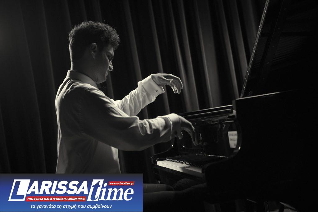 Αλέξανδρος Κυριακόπουλος: Ο νεαρός Έλληνας πιανίστας που χτίζει τη νίκη αθόρυβα στην άλλη άκρη του Ατλαντικού