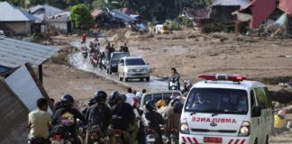 Φονικές πλημμύρες στη Σουμάτρα: Τουλάχιστον 631 νεκροί και 1 εκατομμύριο εκτοπισμένοι