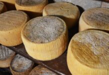 Η Γραβιέρα Νάξου ΠΟΠ αναδείχθηκε κορυφαίο τυρί στον κόσμο για το έτος 2025/26