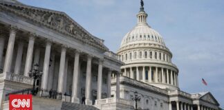 ΗΠΑ: Βουλευτές έδωσαν στη δημοσιότητα φωτογραφίες και βίντεο από το νησί του Τζέφρι Έπσταϊν