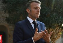 Μακρόν: «Εάν αποτύχουν οι προσπάθειες Τραμπ, η ΕΕ πρέπει να συνεργαστεί με τον Πούτιν»