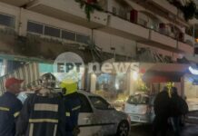 Κατέρρευσε τσιμεντένια μαρκίζα σε πεζοδρόμιο