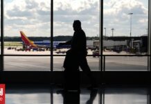 Πολωνία: Κανονικά λειτουργούν και πάλι τα δύο αεροδρόμια που είχαν κλείσει λόγω ρωσικών επιθέσεων