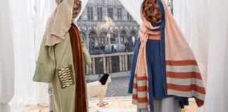 Βρυξέλλες: Βανδάλισαν φάτνη γιατί οι μορφές των συμμετεχόντων δεν είχαν πρόσωπο