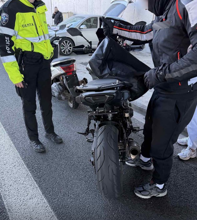 ΜΟΤΟΣΙΚΛΕΤΙΣΤΗΣ ΑΤΤΙΚΗ ΟΔΟΣ